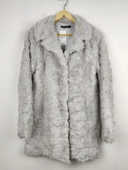 Buy online pre-used pre-loved 100% authentic & Original branded Layers (WC-2979) available in Pakistan. Top international brands avilable.