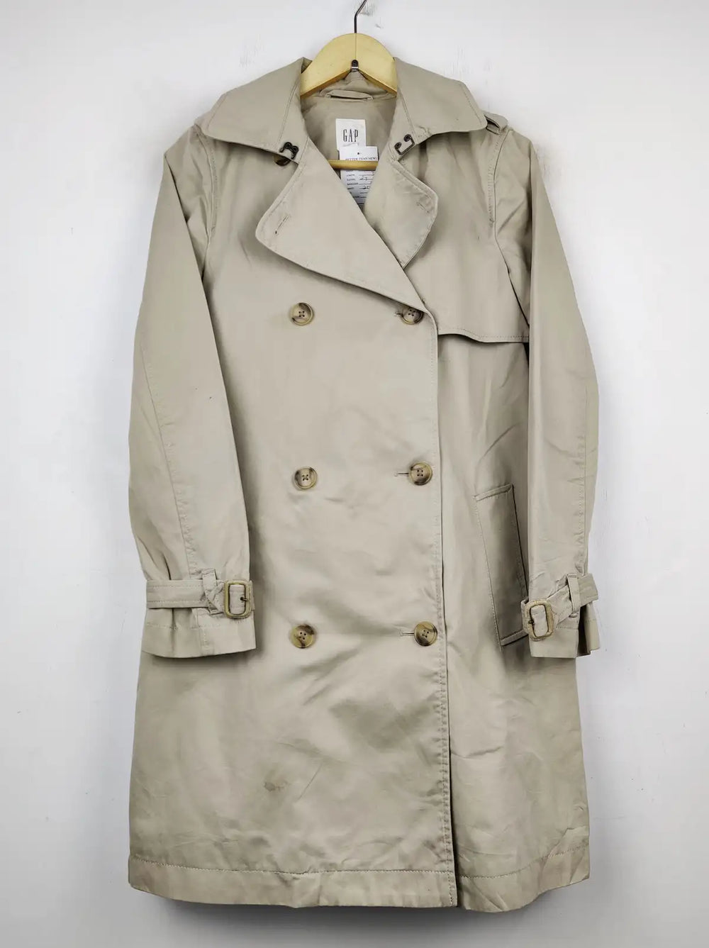 Buy online pre-used pre-loved 100% authentic & Original branded Gap (WC-2999) available in Pakistan. Top international brands avilable.