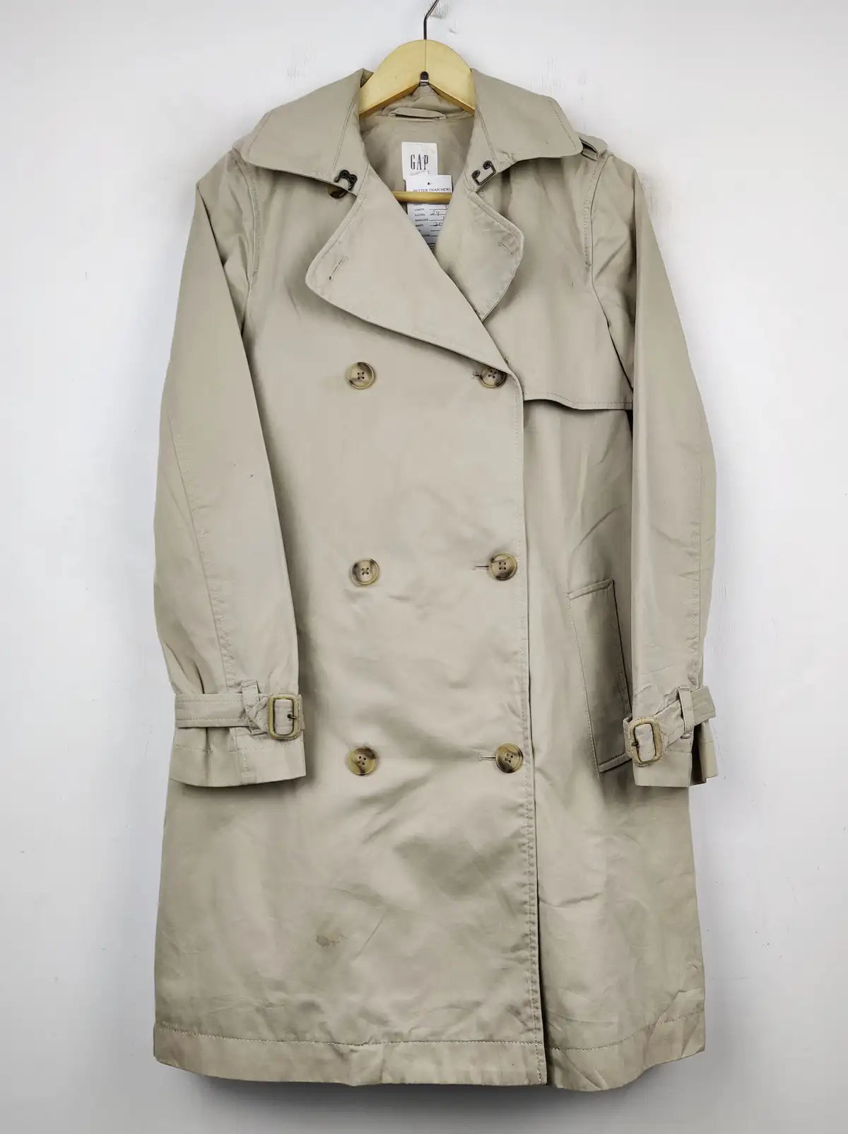 Buy online pre-used pre-loved 100% authentic & Original branded Gap (WC-2999) available in Pakistan. Top international brands avilable.