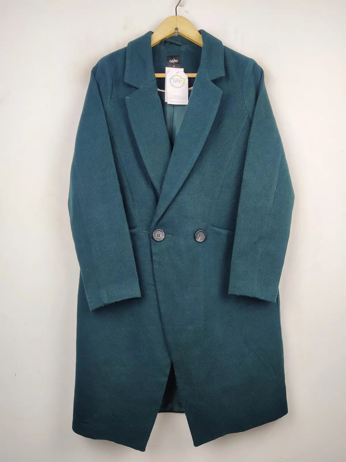 Buy online pre-used pre-loved 100% authentic & Original branded Oasis (WC-3016) available in Pakistan. Top international brands avilable.