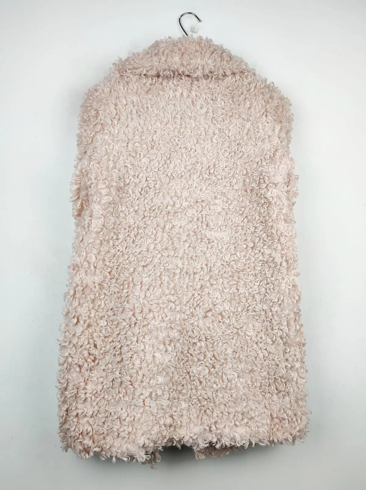 River Island (WC-3025)