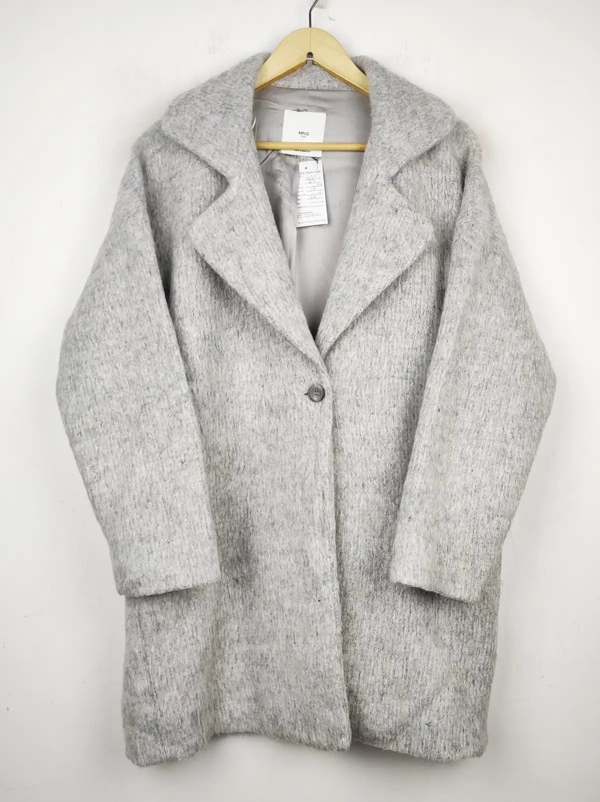 Buy online pre-used pre-loved 100% authentic & Original branded Mango (WC-3034) available in Pakistan. Top international brands avilable.