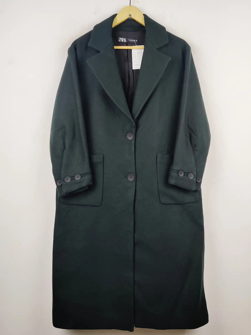 Buy online pre-used pre-loved 100% authentic & Original branded Zara (WC-3067) available in Pakistan. Top international brands avilable.