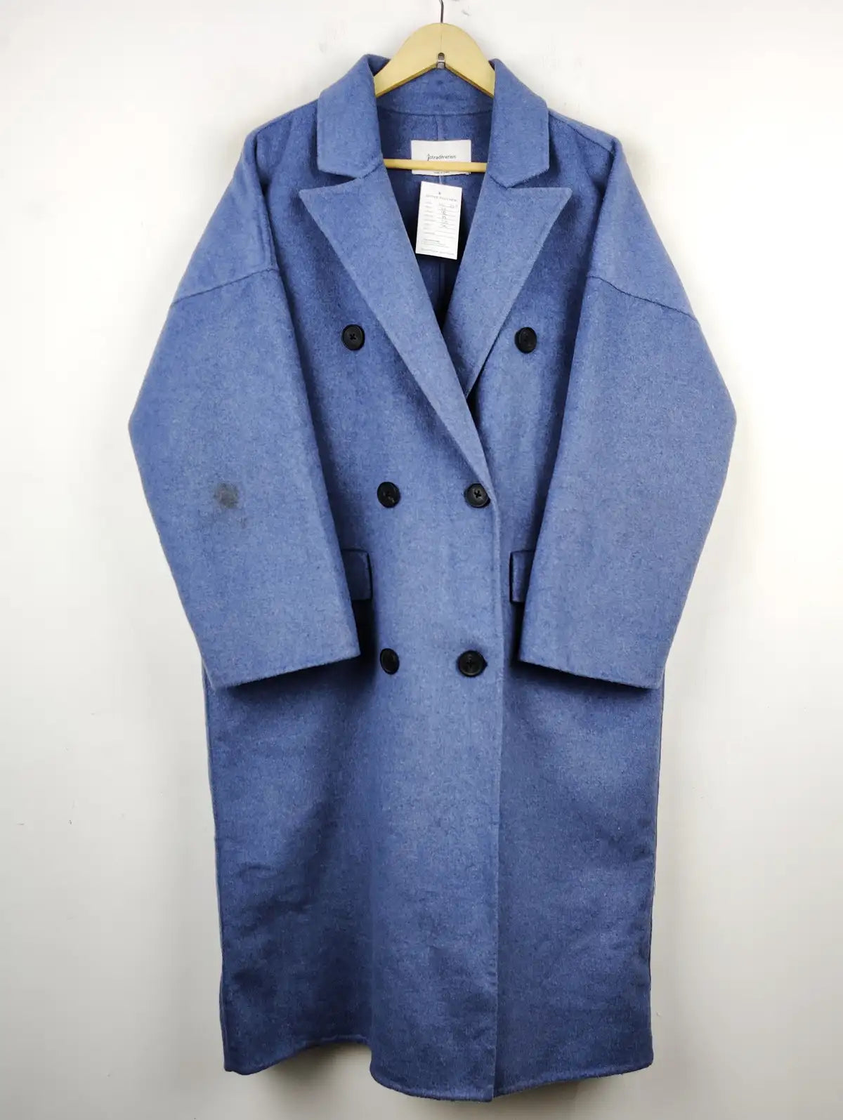 Buy online pre-used pre-loved 100% authentic & Original branded Stradivarius (WC-3069) available in Pakistan. Top international brands avilable.