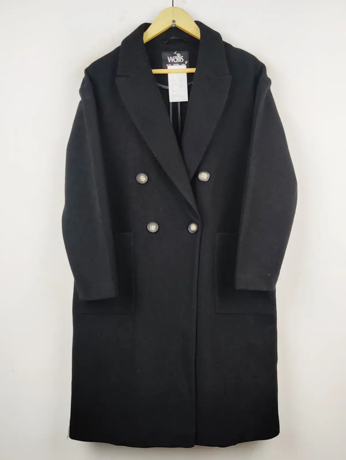 Buy online pre-used pre-loved 100% authentic & Original branded Wallis (WC-3072) available in Pakistan. Top international brands avilable.