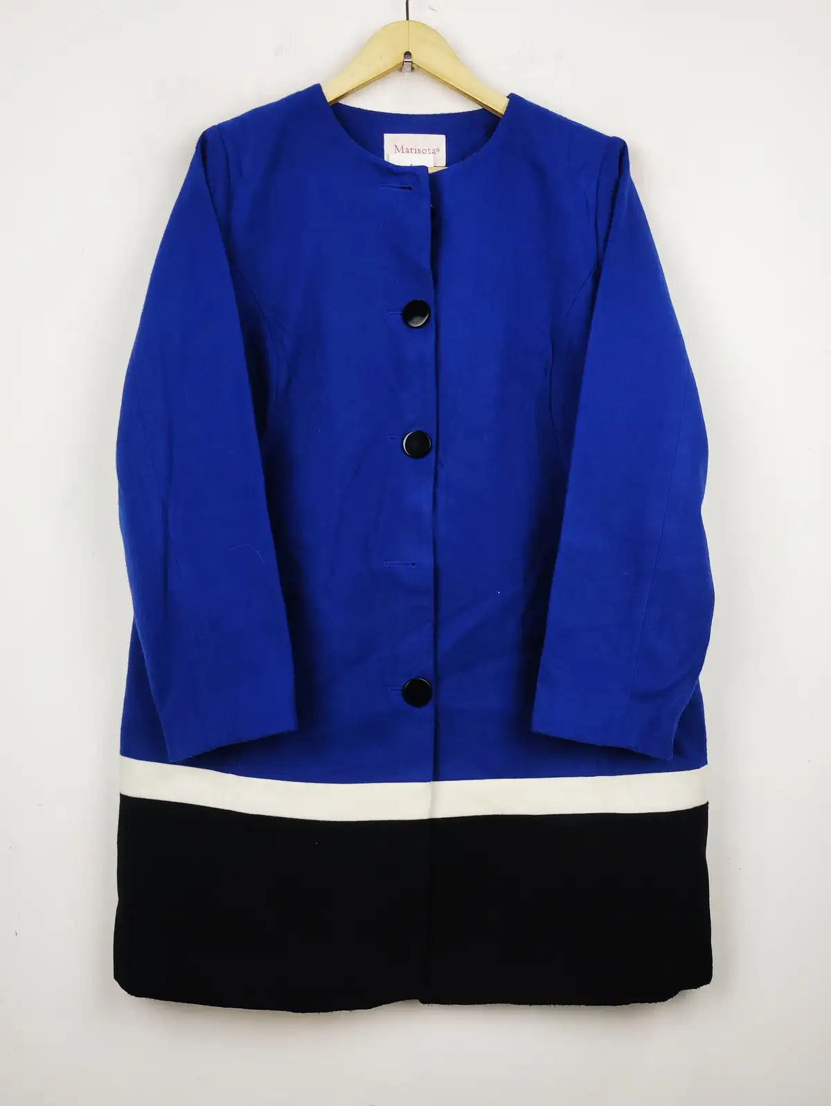 Buy online pre-used pre-loved 100% authentic & Original branded Marisota (WC-3132) available in Pakistan. Top international brands avilable.