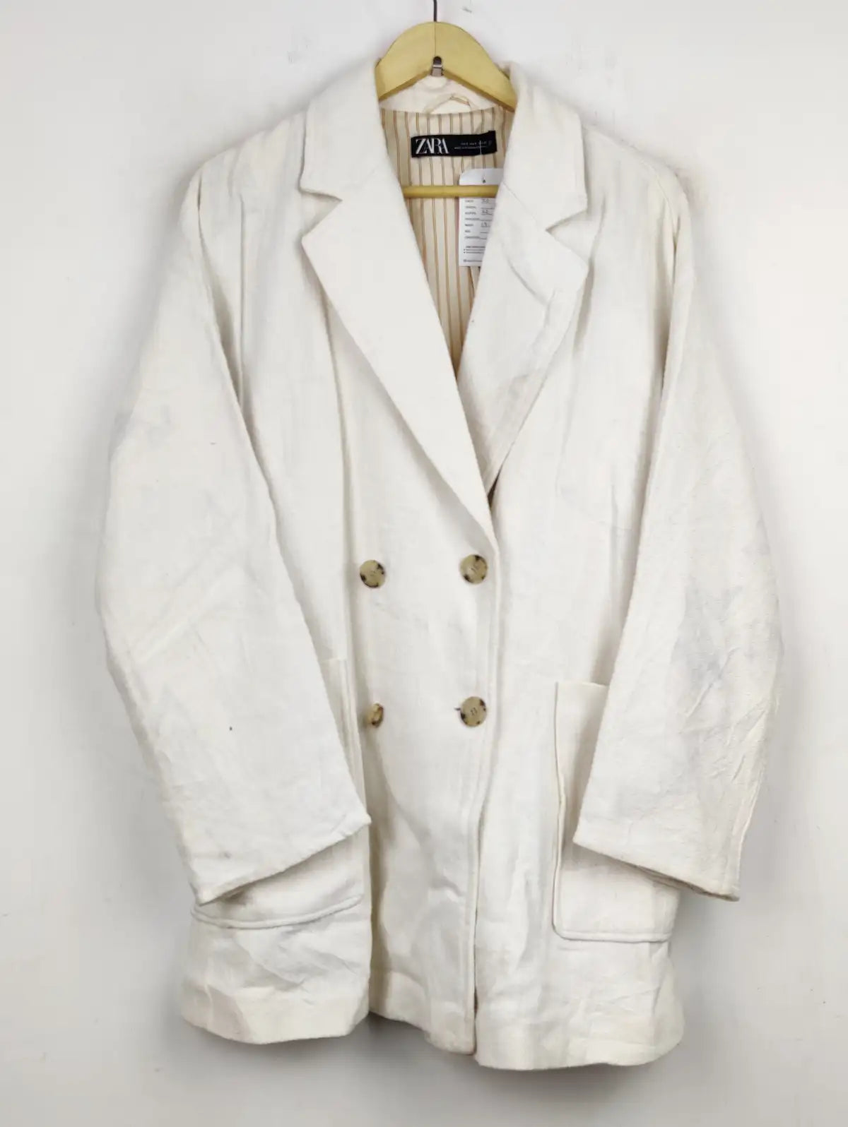 Buy online pre-used pre-loved 100% authentic & Original branded Zara (WC-3145) available in Pakistan. Top international brands avilable.