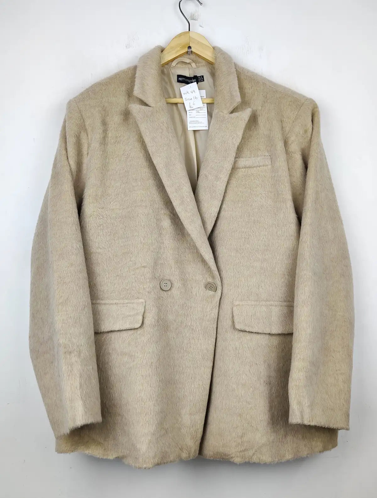 Buy online pre-used pre-loved 100% authentic & Original branded Prettylittlething (WC-3175) available in Pakistan. Top international brands avilable.