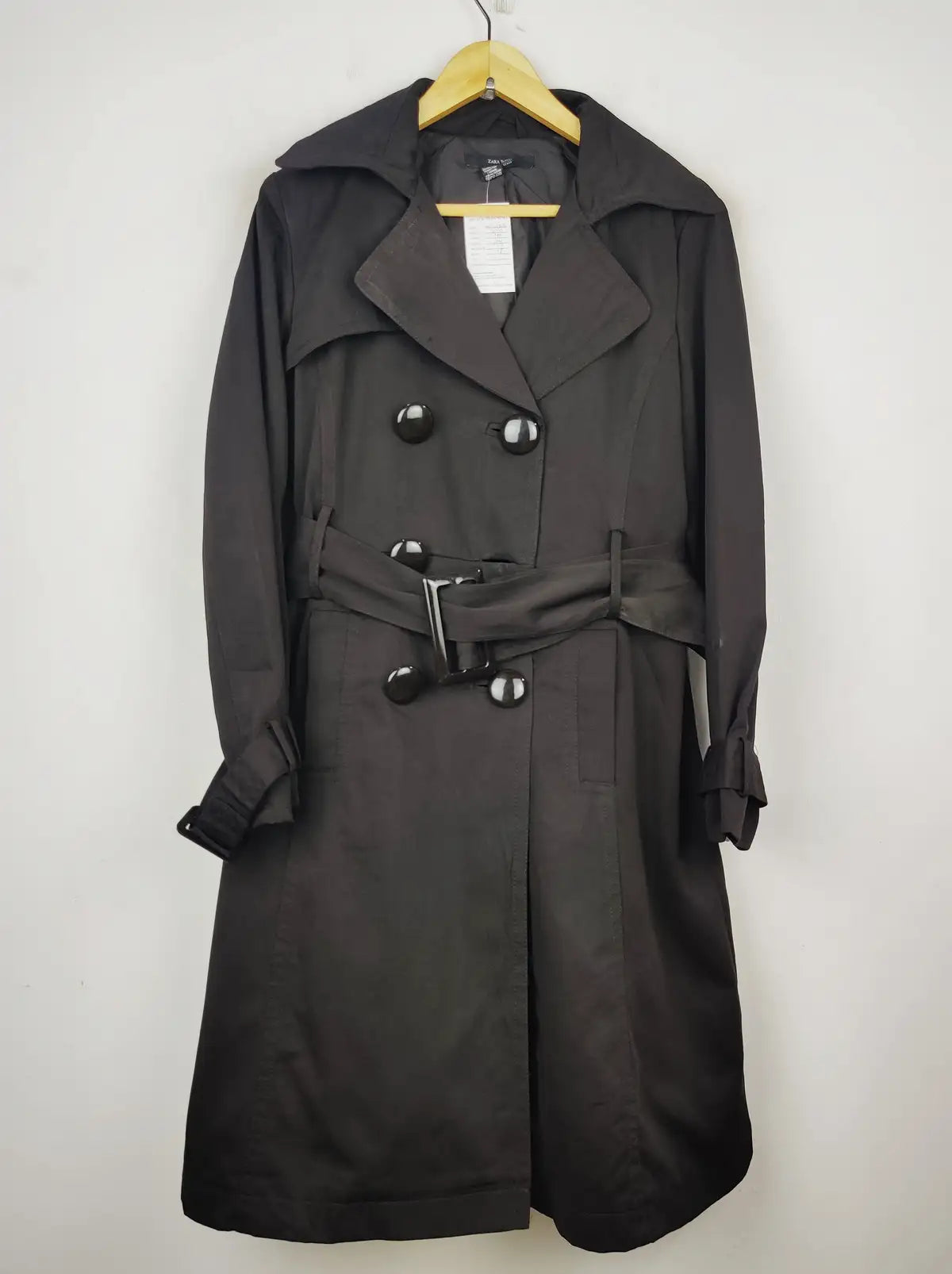 Buy online pre-used pre-loved 100% authentic & Original branded Zara (WC-3183) available in Pakistan. Top international brands avilable.