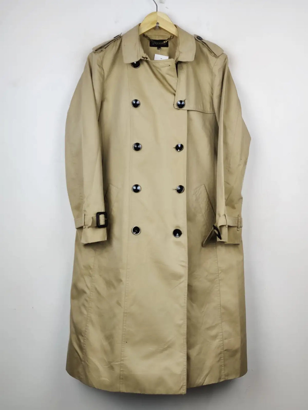 Buy online pre-used pre-loved 100% authentic & Original branded Jaeger (WC-3217) available in Pakistan. Top international brands avilable.