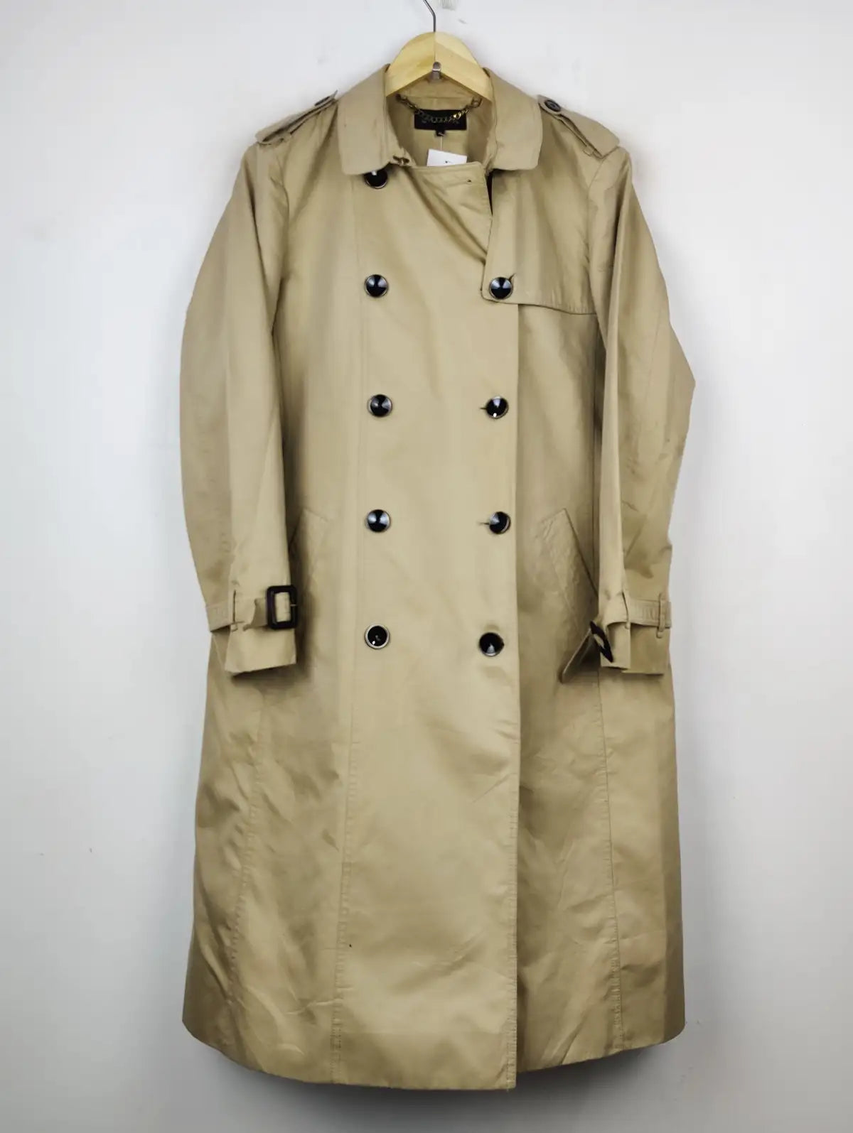 Buy online pre-used pre-loved 100% authentic & Original branded Jaeger (WC-3217) available in Pakistan. Top international brands avilable.