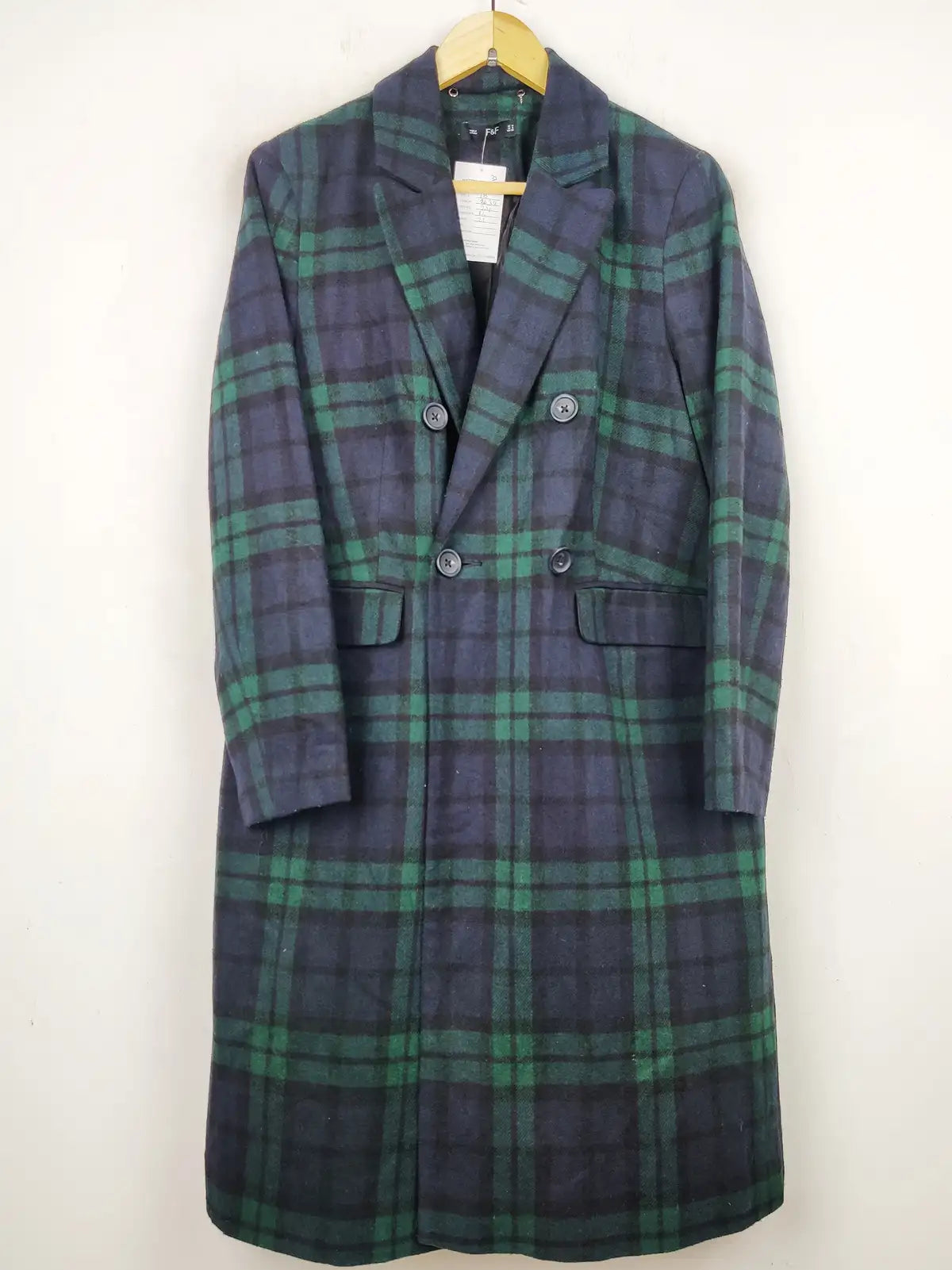 Buy online pre-used pre-loved 100% authentic & Original branded F&F (WC-3275) available in Pakistan. Top international brands avilable.