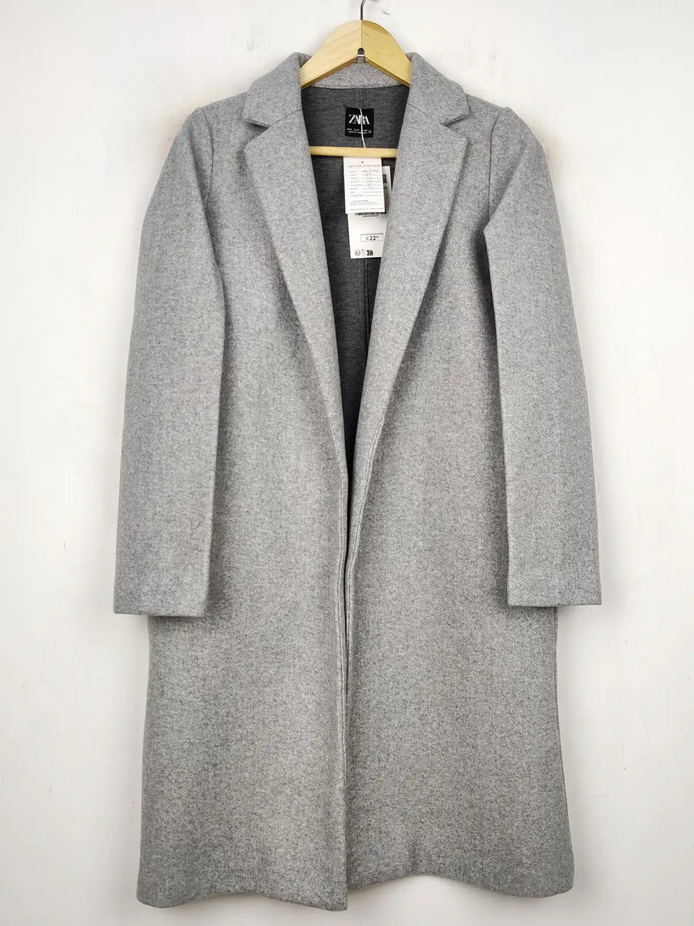 Buy online pre-used pre-loved 100% authentic & Original branded Zara (WC-3344) available in Pakistan. Top international brands avilable.