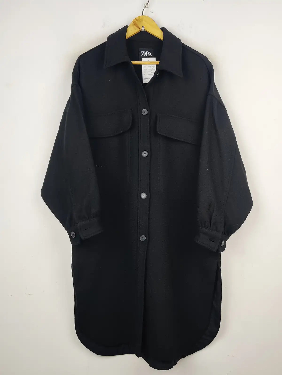 Buy online pre-used pre-loved 100% authentic & Original branded Zara (WC-3401) available in Pakistan. Top international brands avilable.