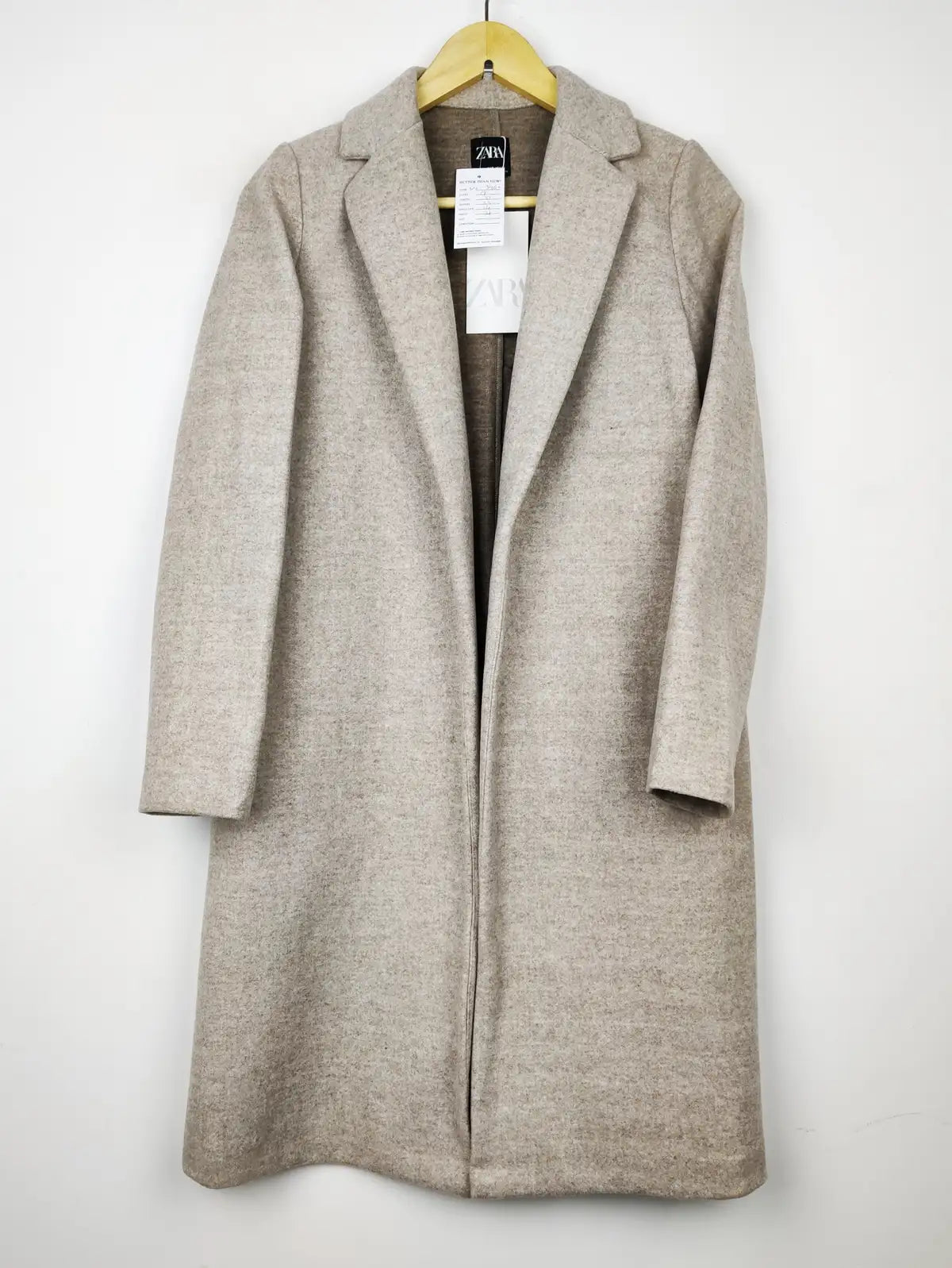 Buy online pre-used pre-loved 100% authentic & Original branded Zara (WC-3460) available in Pakistan. Top international brands avilable.