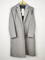 Buy online pre-used pre-loved 100% authentic & Original branded Zara (WC-3474) available in Pakistan. Top international brands avilable.