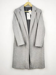 Buy online pre-used pre-loved 100% authentic & Original branded Zara (WC-3555) available in Pakistan. Top international brands avilable.