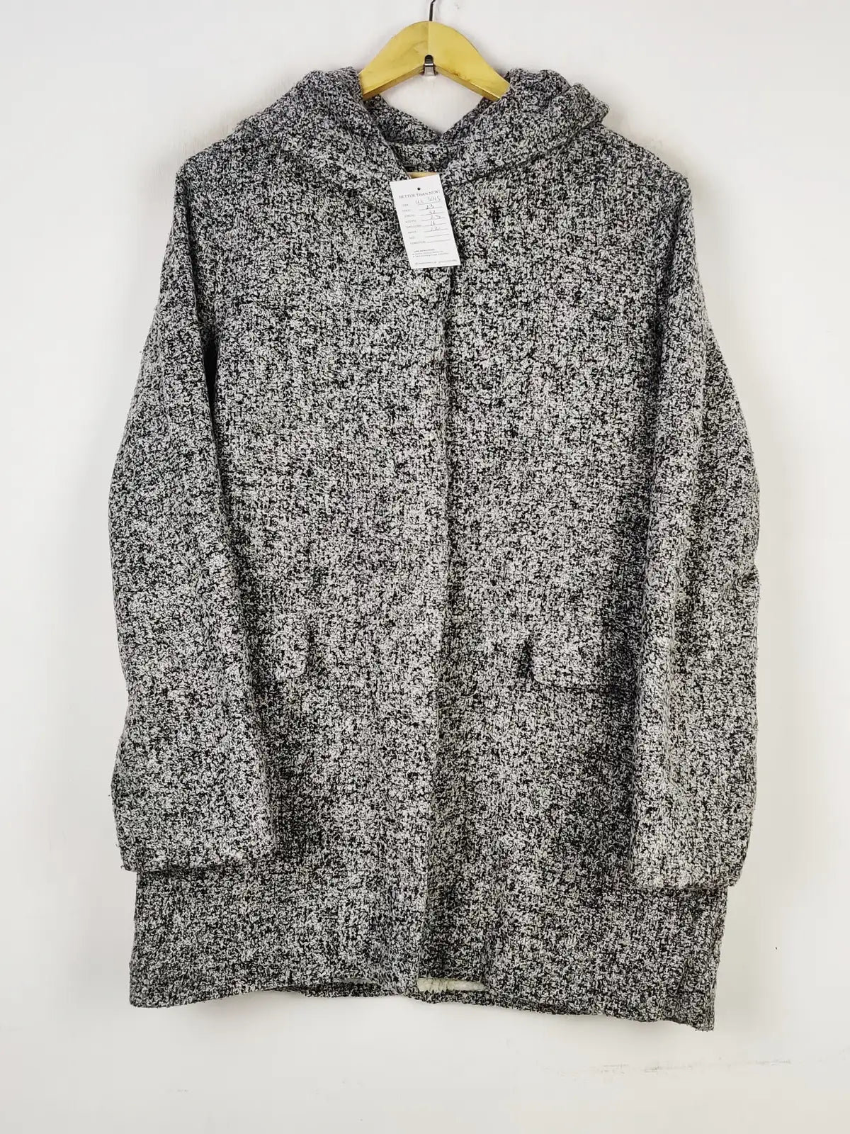 Buy online pre-used pre-loved 100% authentic & Original branded New Look (WC-3645) available in Pakistan. Top international brands avilable.