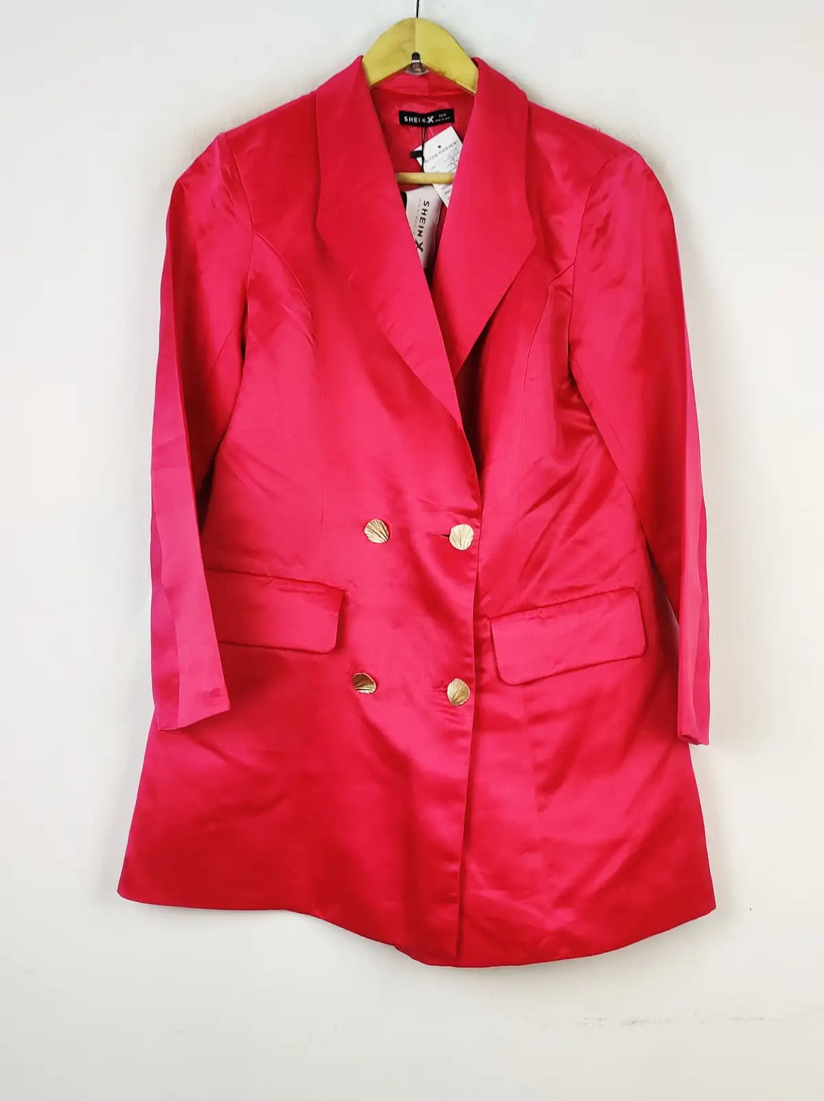 Buy online pre-used pre-loved 100% authentic & Original branded Shein (WC-3679) available in Pakistan. Top international brands avilable.