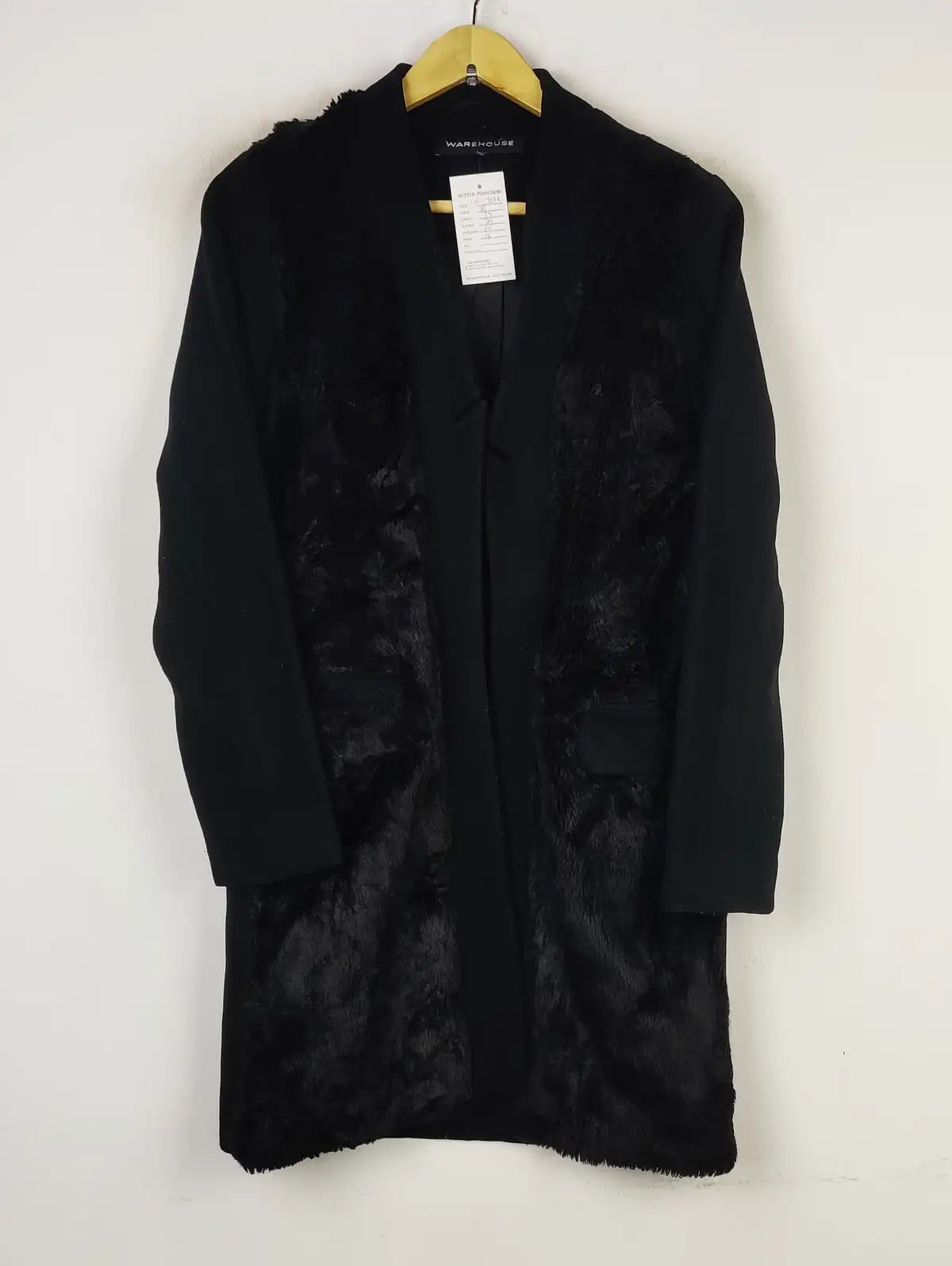 Buy online pre-used pre-loved 100% authentic & Original branded Warehouse (WC-3698) available in Pakistan. Top international brands avilable.