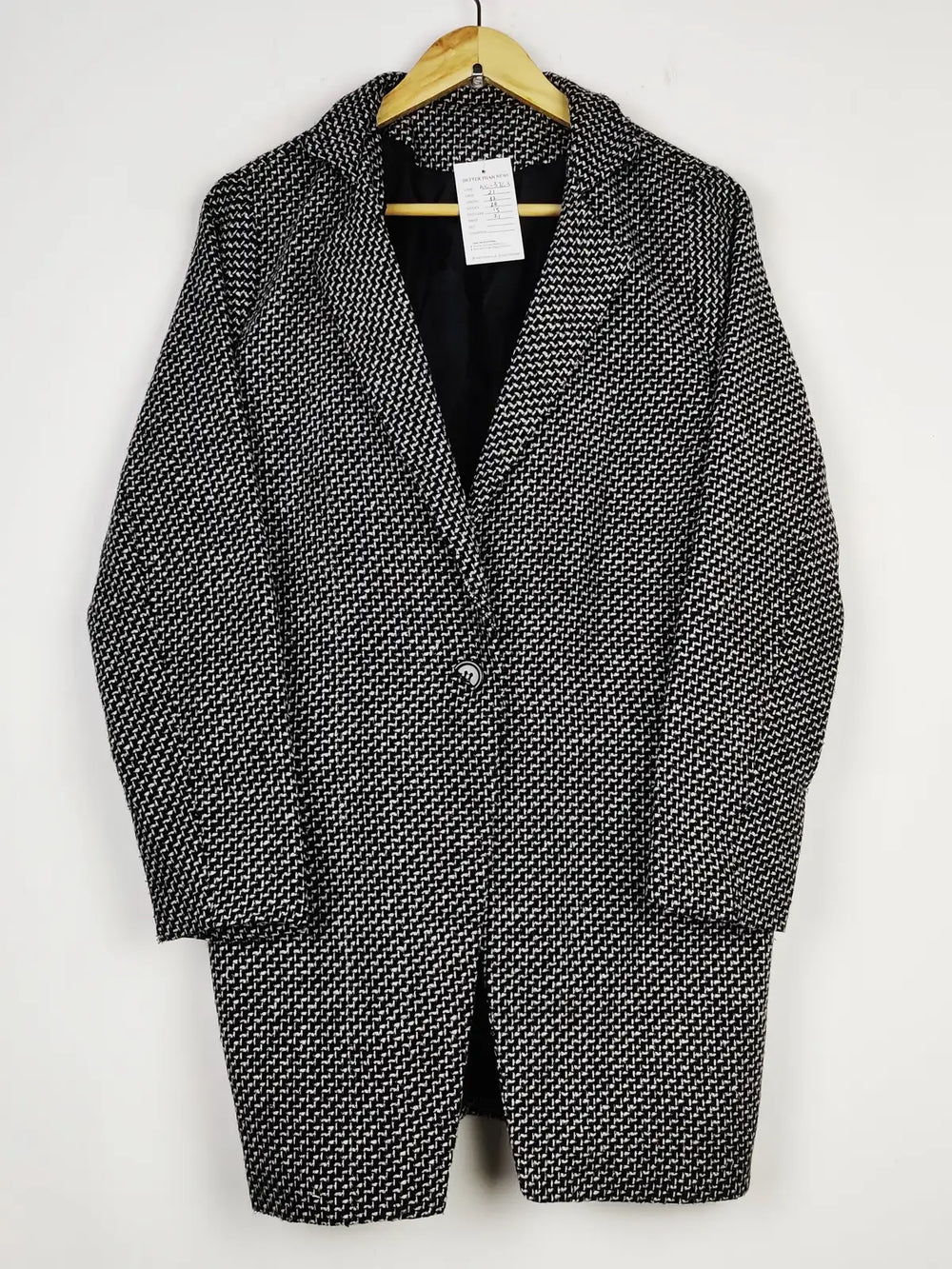 Buy online pre-used pre-loved 100% authentic & Original branded Unknown Brand (WC-3763) available in Pakistan. Top international brands avilable.