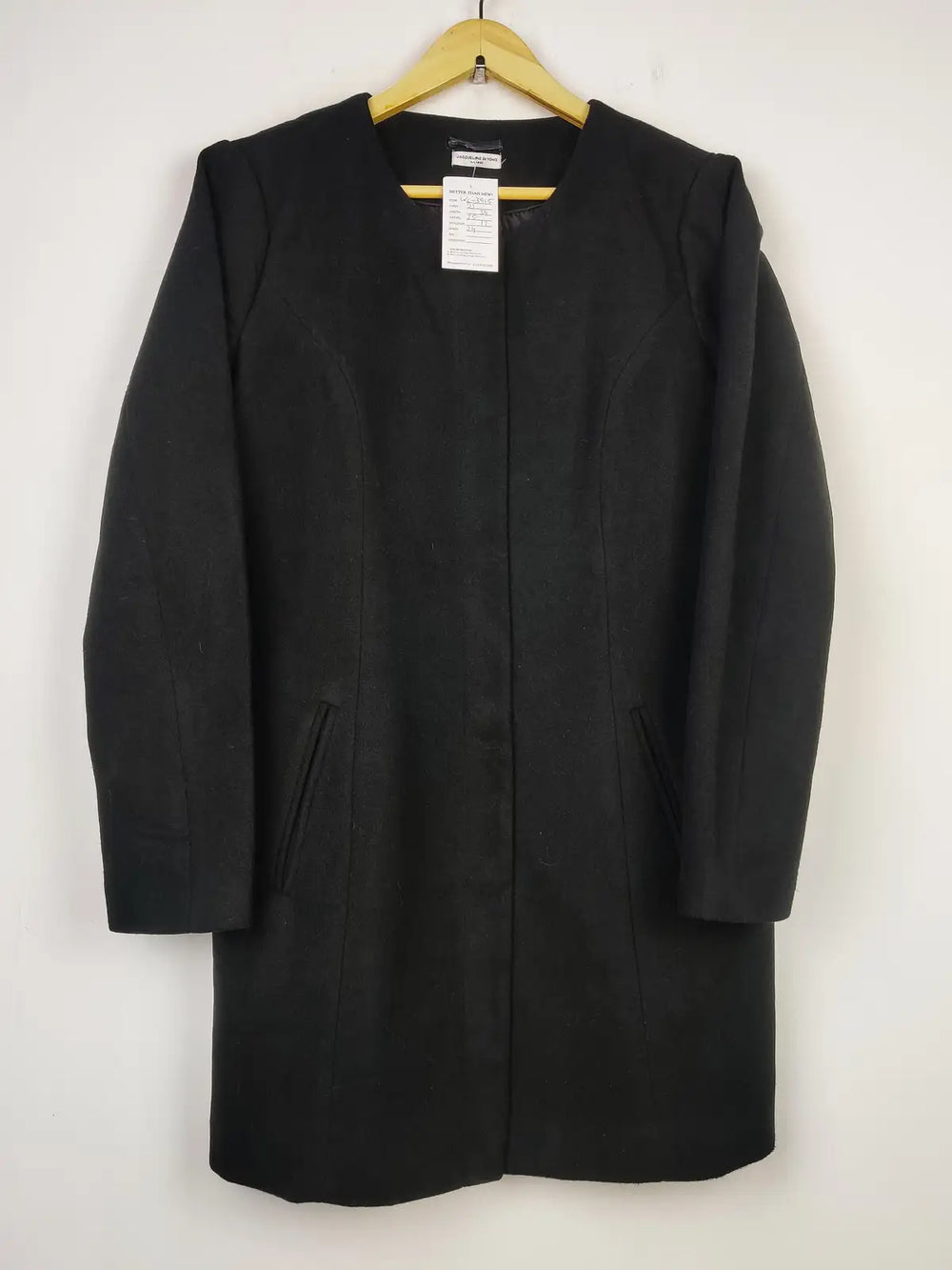 Buy online pre-used pre-loved 100% authentic & Original branded Jacqueline De Yong (WC-3915) available in Pakistan. Top international brands avilable.