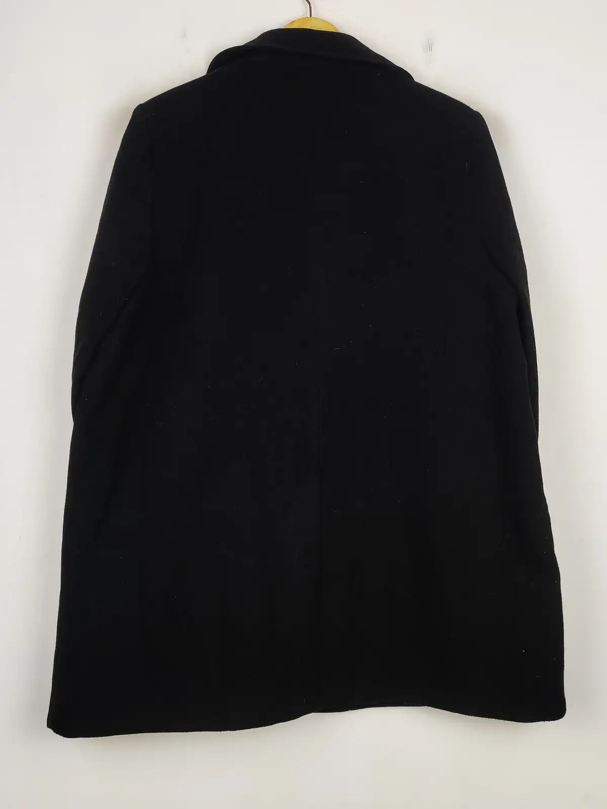 River Island (WC-4022)