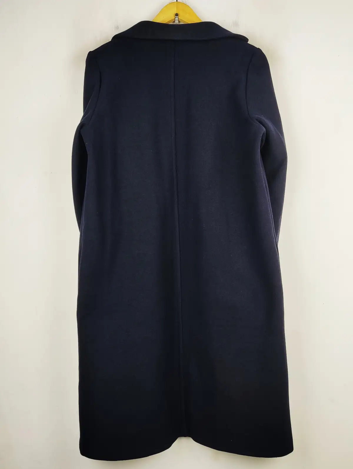 Zara (WC-4083)