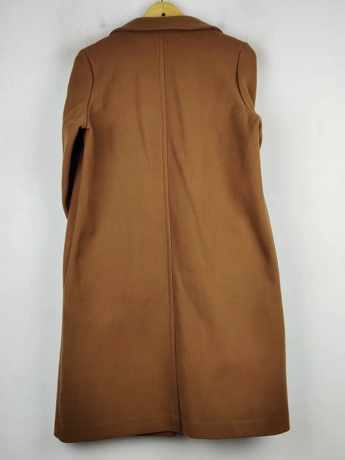 Zara (WC-4084)