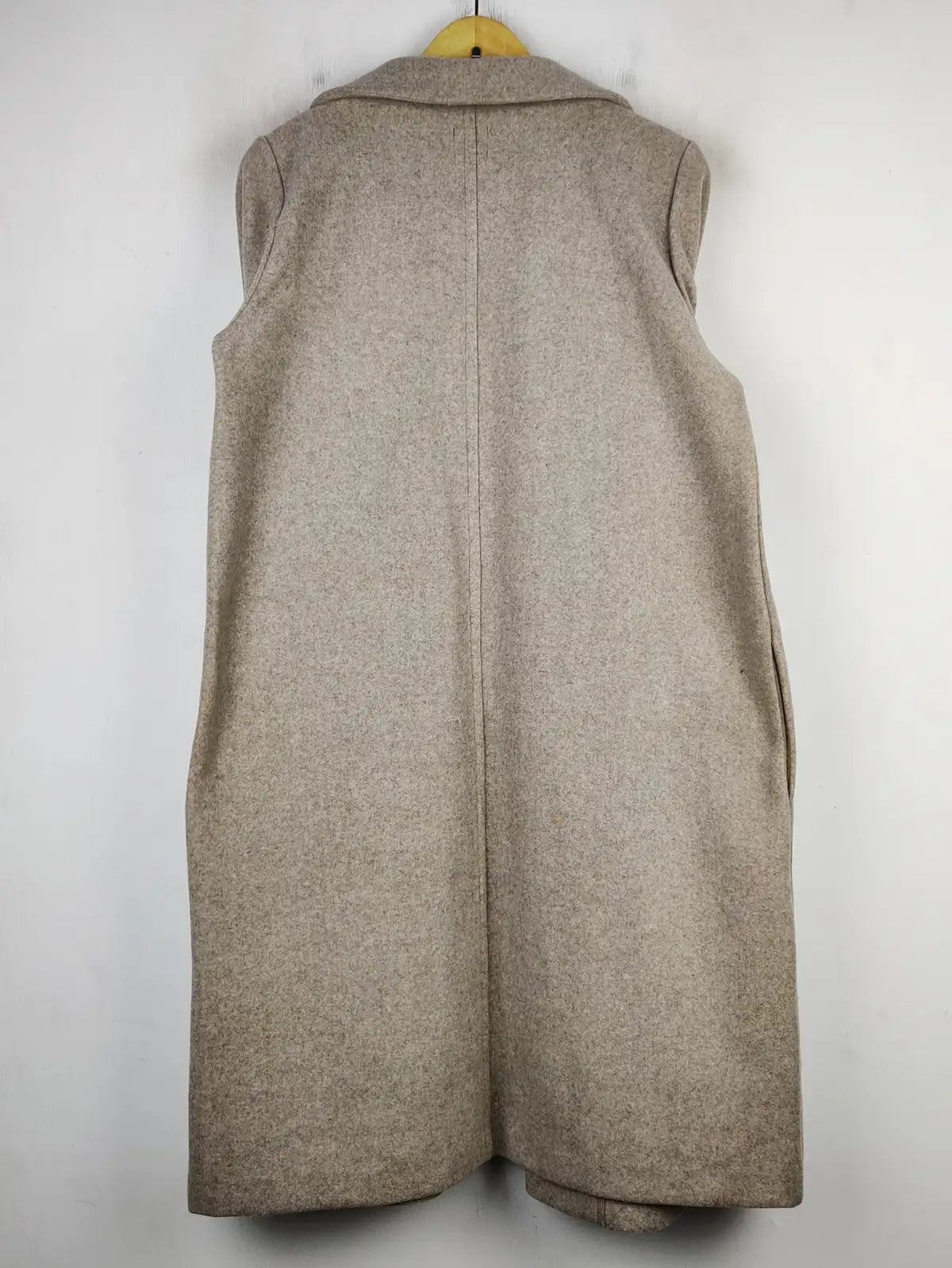 Zara (WC-4086)