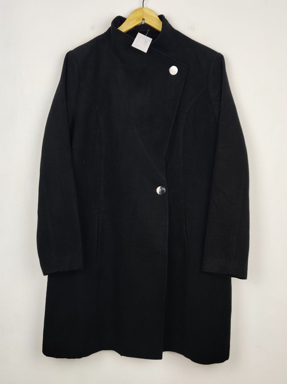 Buy online pre-used pre-loved 100% authentic & Original branded Primark (WC-4502) available in Pakistan. Top international brands avilable.
