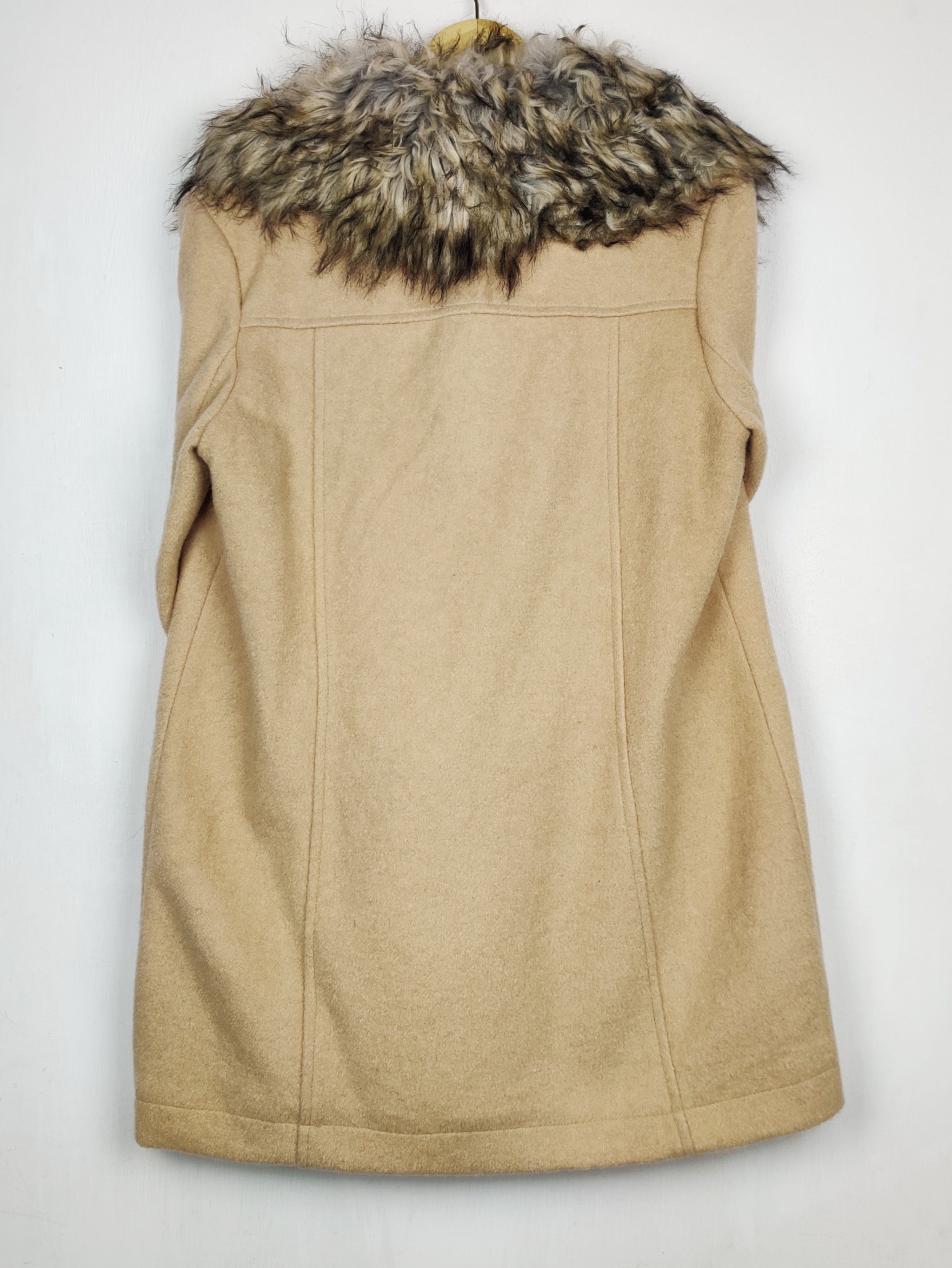 Lipsy (WC-4504)