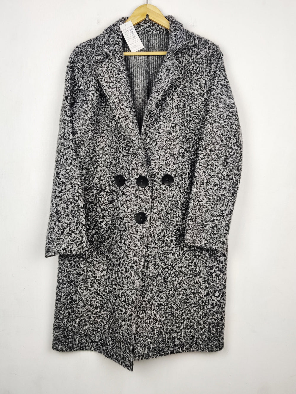 Buy online pre-used pre-loved 100% authentic & Original branded Unknown Brand (WC-4506) available in Pakistan. Top international brands avilable.