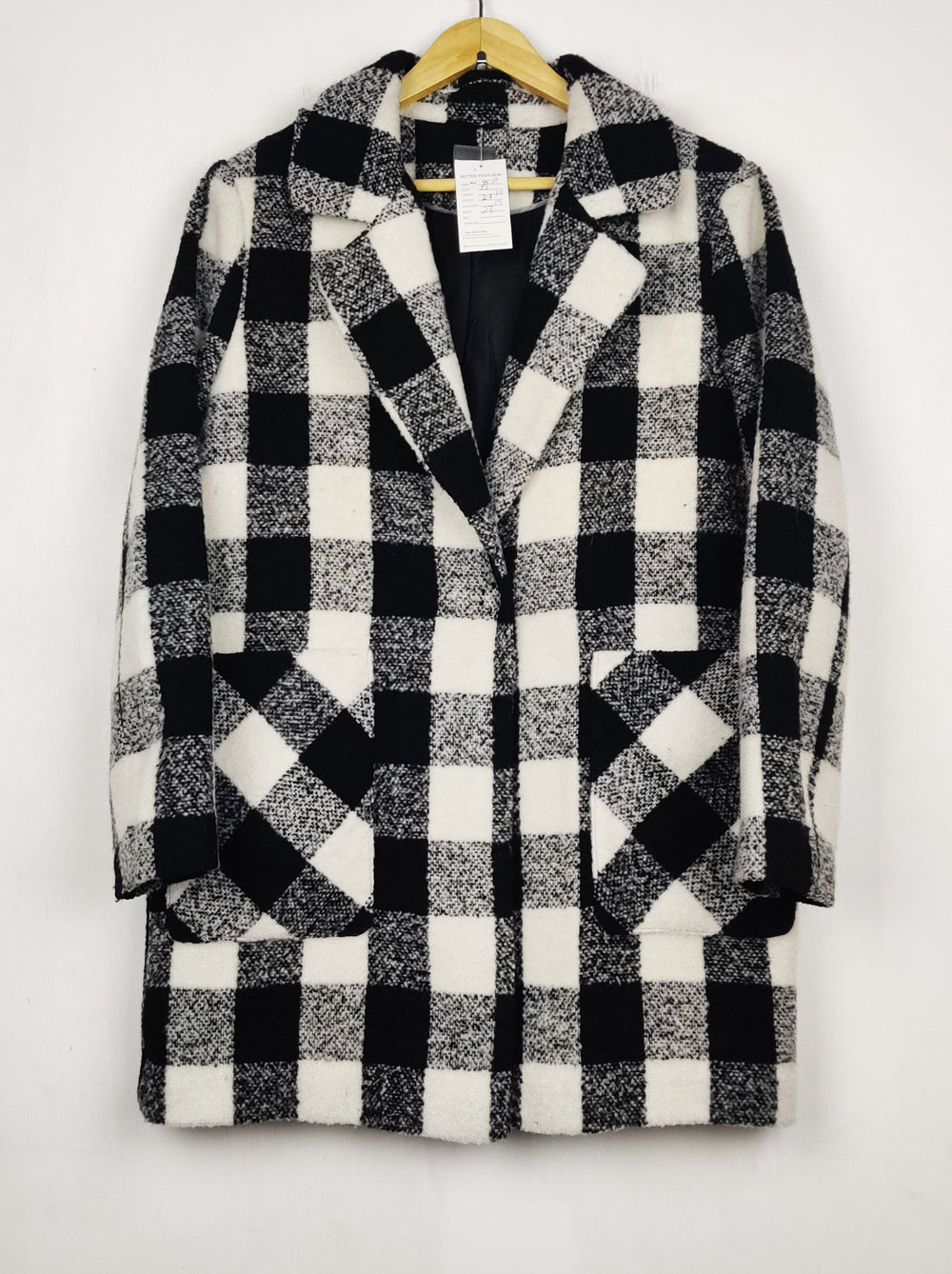 Buy online pre-used pre-loved 100% authentic & Original branded Primark (WC-4533) available in Pakistan. Top international brands avilable.