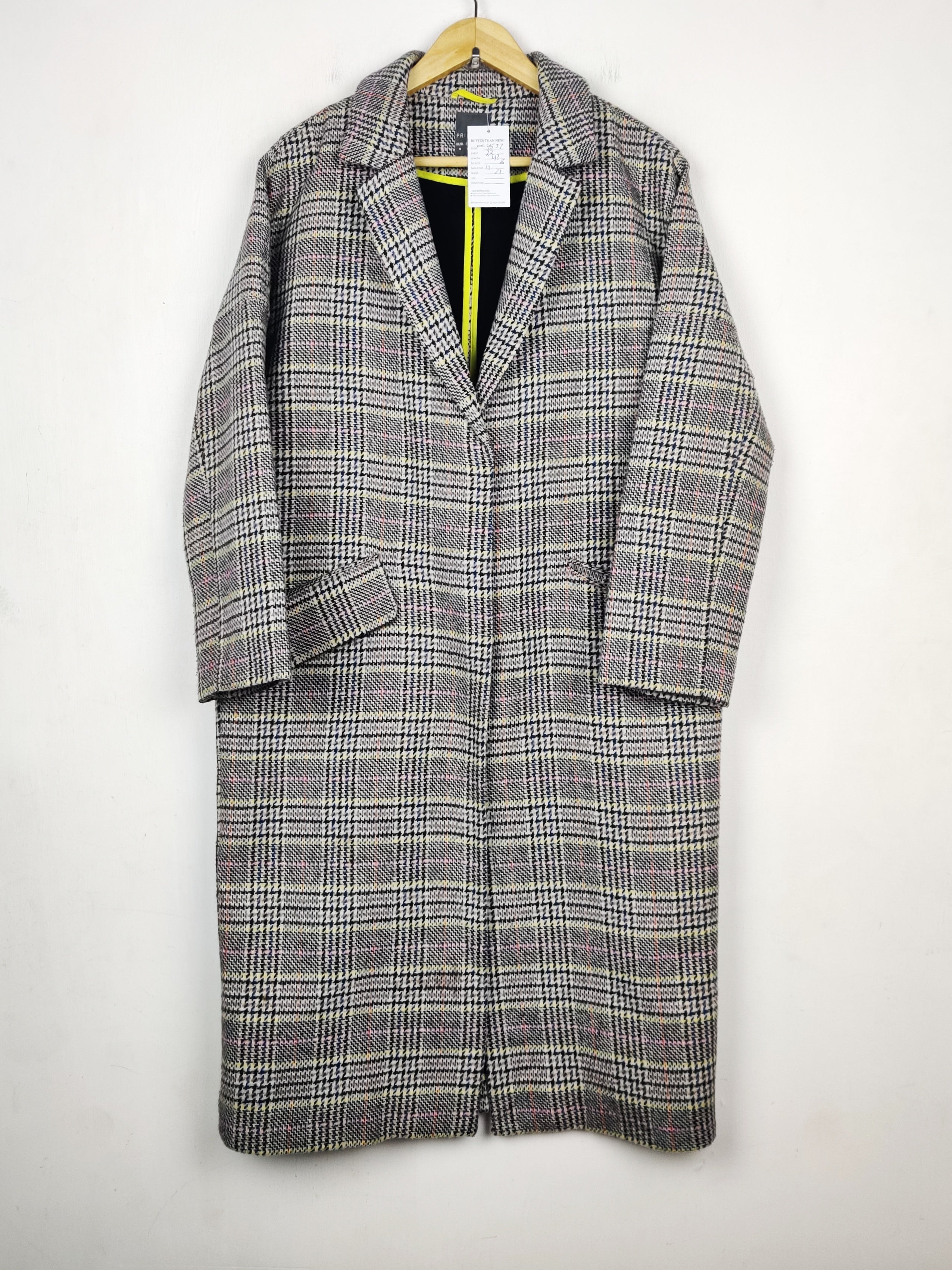 Buy online pre-used pre-loved 100% authentic & Original branded Primark (WC-4537) available in Pakistan. Top international brands avilable.