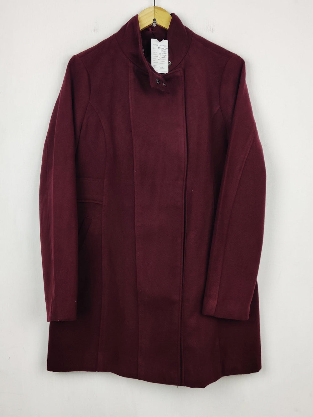 Buy online pre-used pre-loved 100% authentic & Original branded Atmosphere (WC-4549) available in Pakistan. Top international brands avilable.