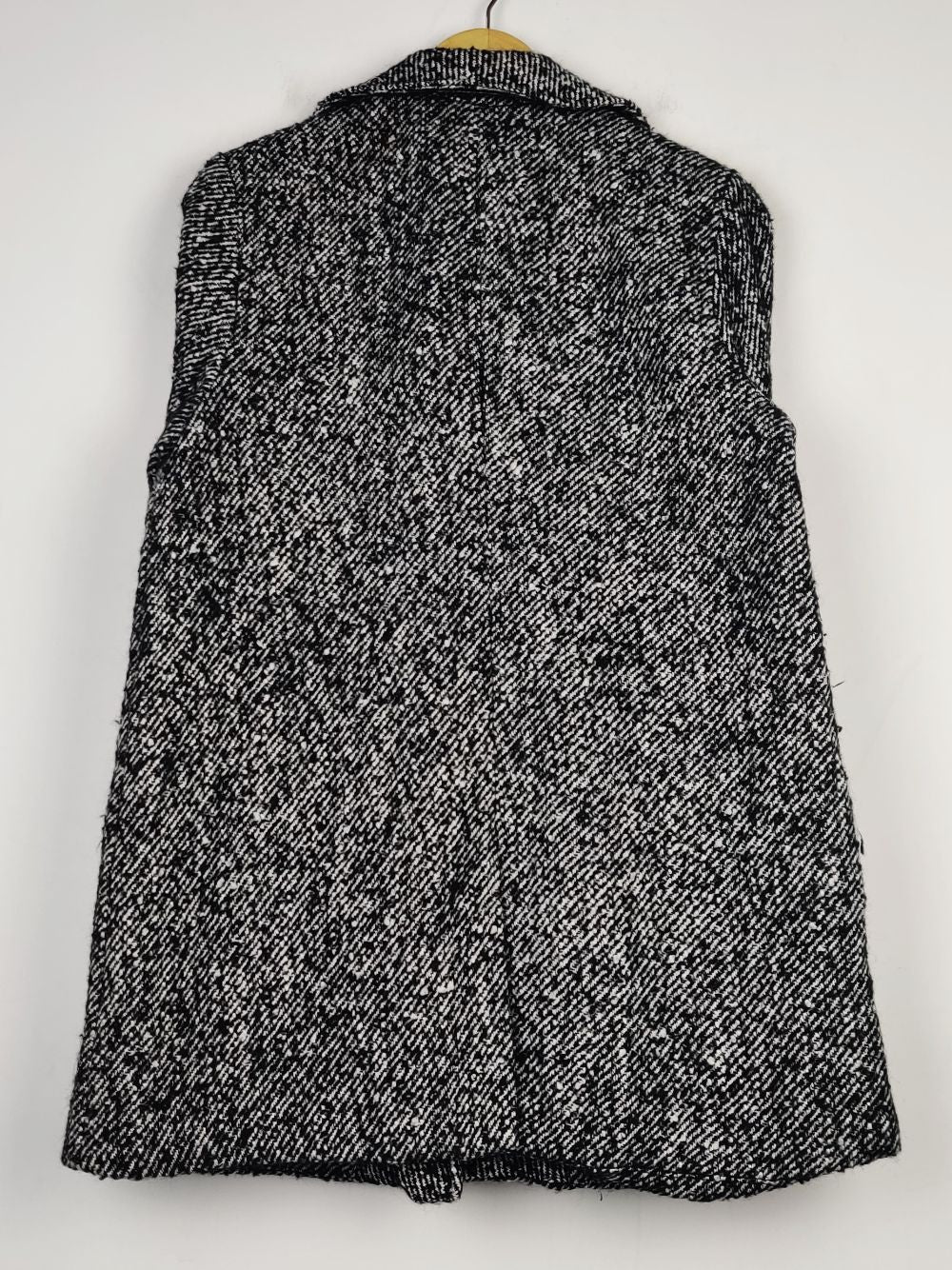 River Island (WC-4698)