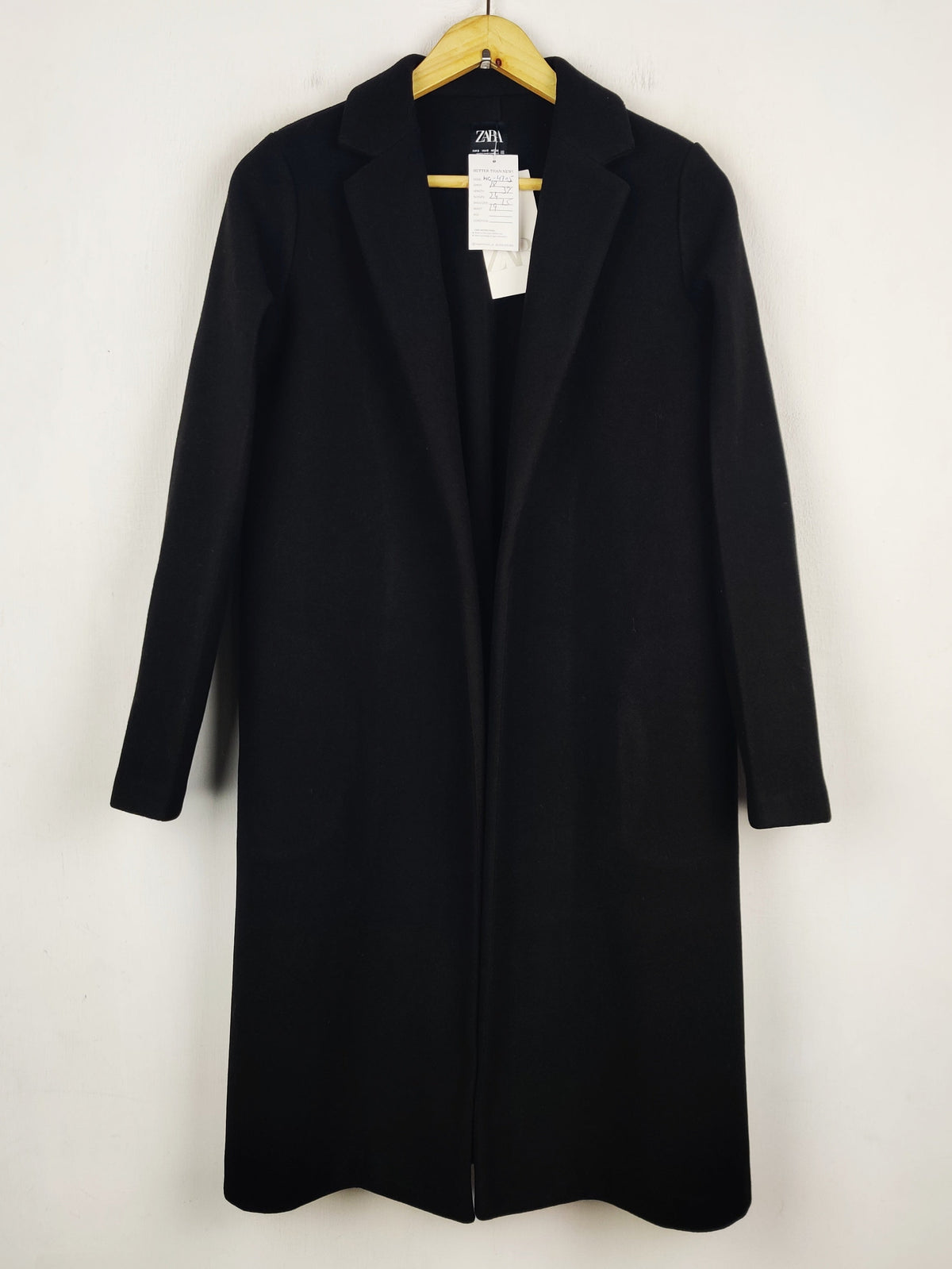 Buy online pre-used pre-loved 100% authentic & Original branded Zara (WC-4705) available in Pakistan. Top international brands avilable.