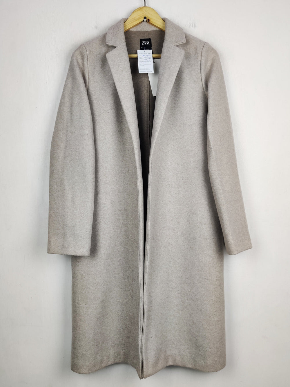 Buy online pre-used pre-loved 100% authentic & Original branded Zara (WC-4710) available in Pakistan. Top international brands avilable.