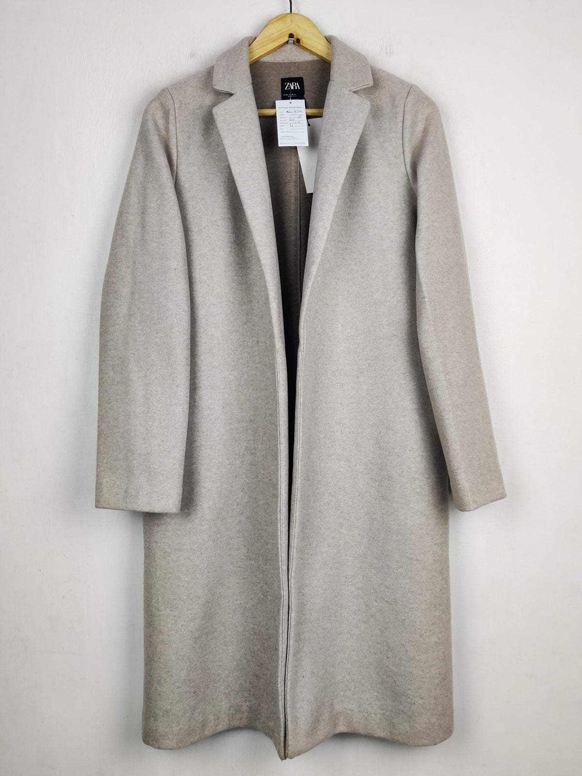 Buy online pre-used pre-loved 100% authentic & Original branded Zara (WC-4710) available in Pakistan. Top international brands avilable.