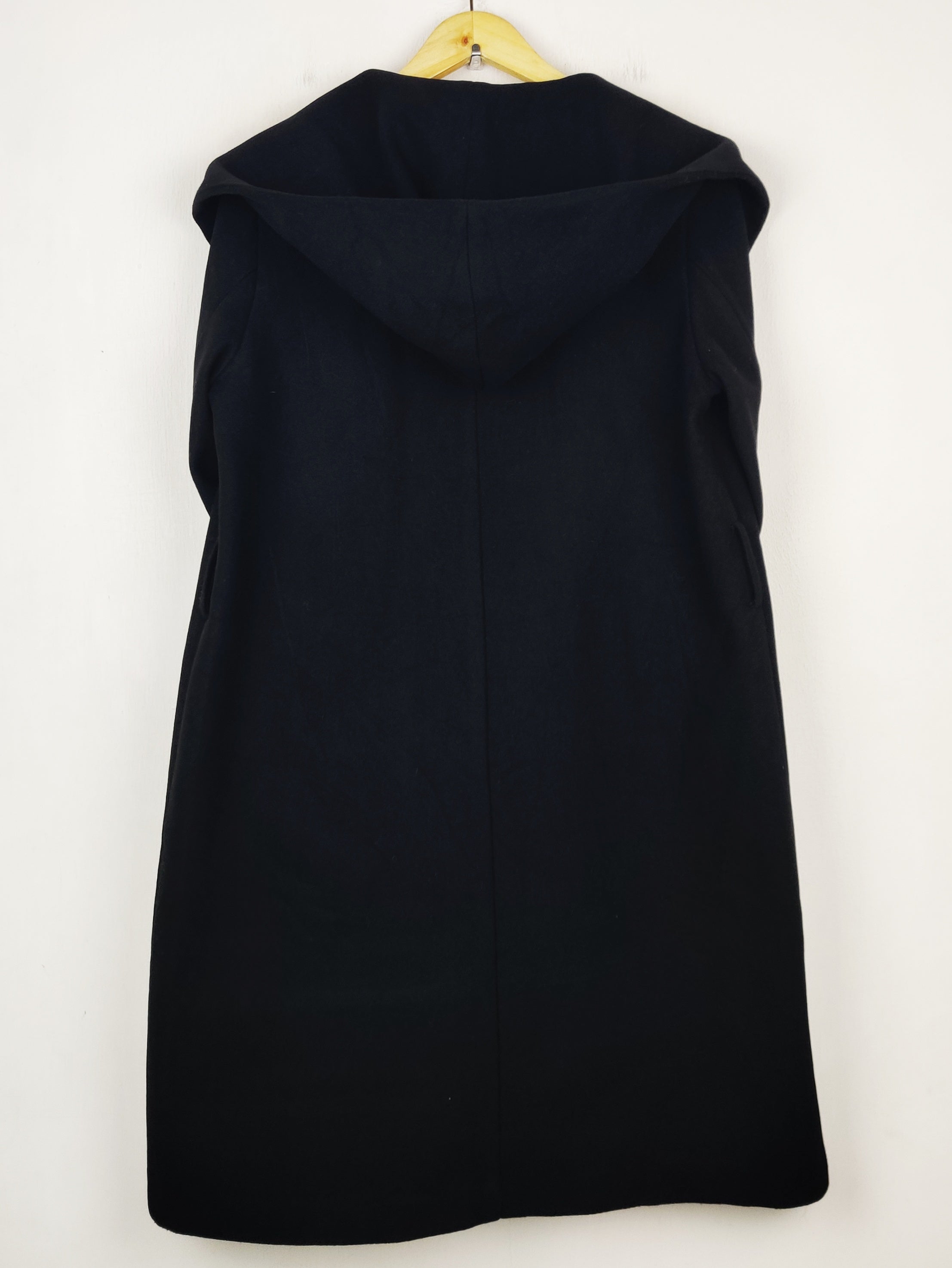 Zara (WC-4716)