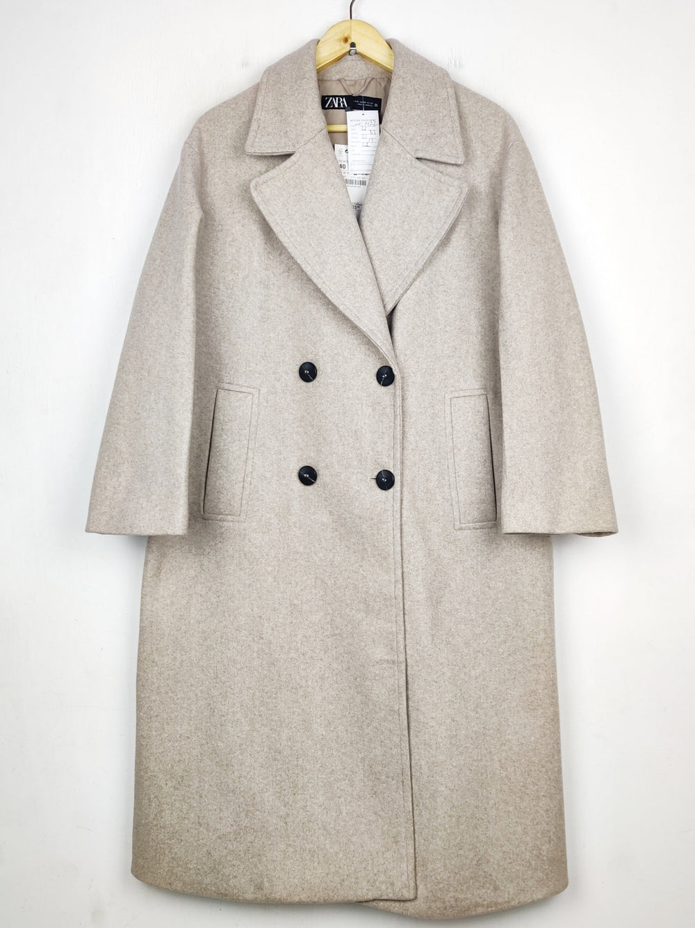 Buy online pre-used pre-loved 100% authentic & Original branded Zara (WC-4722) available in Pakistan. Top international brands avilable.