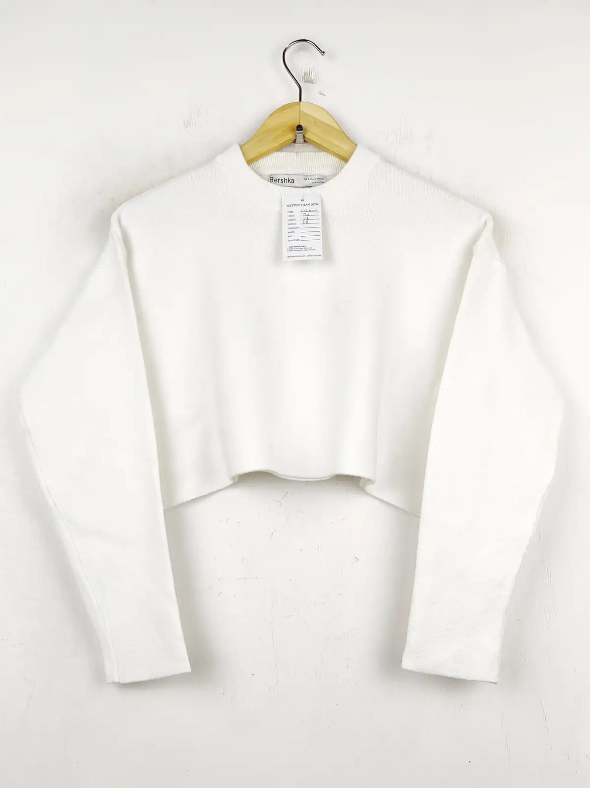 Buy online pre-used pre-loved 100% authentic & Original branded Bershka (WCT-1003) available in Pakistan. Top international brands avilable.
