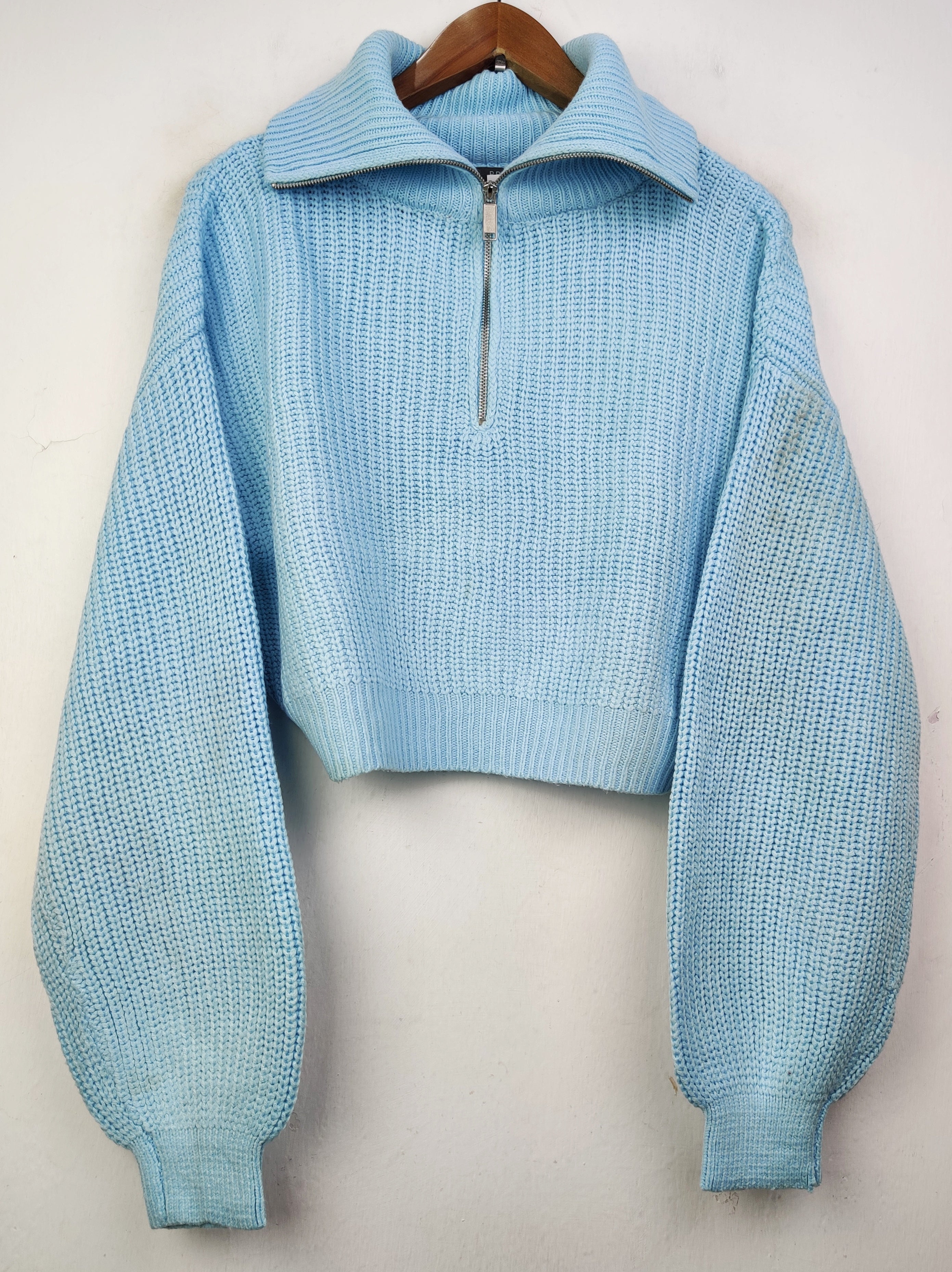Buy online pre-used pre-loved 100% authentic & Original branded Primark (WCT-101) available in Pakistan. Top international brands avilable.