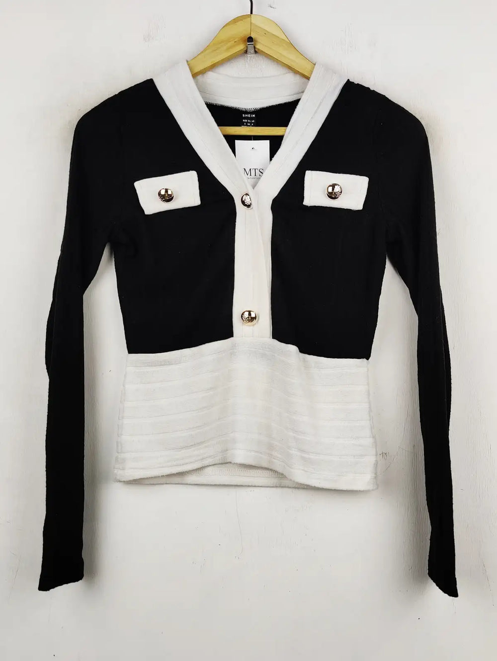 Buy online pre-used pre-loved 100% authentic & Original branded Shein (WCT-1079) available in Pakistan. Top international brands avilable.