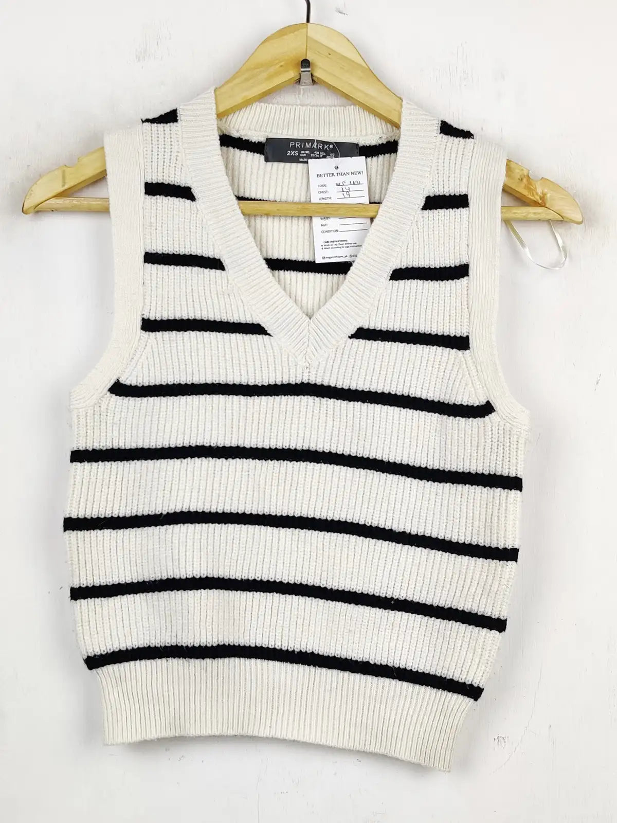 Buy online pre-used pre-loved 100% authentic & Original branded Primark (WCT-1131) available in Pakistan. Top international brands avilable.