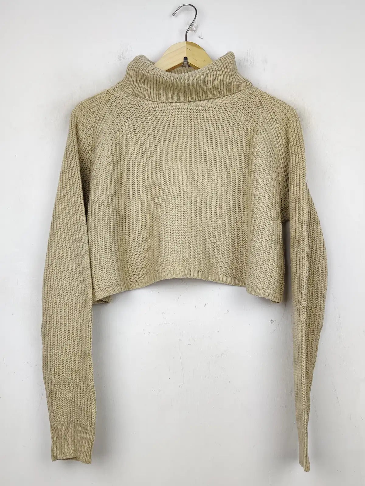 Buy online pre-used pre-loved 100% authentic & Original branded Prettylittlething (WCT-1218) available in Pakistan. Top international brands avilable.