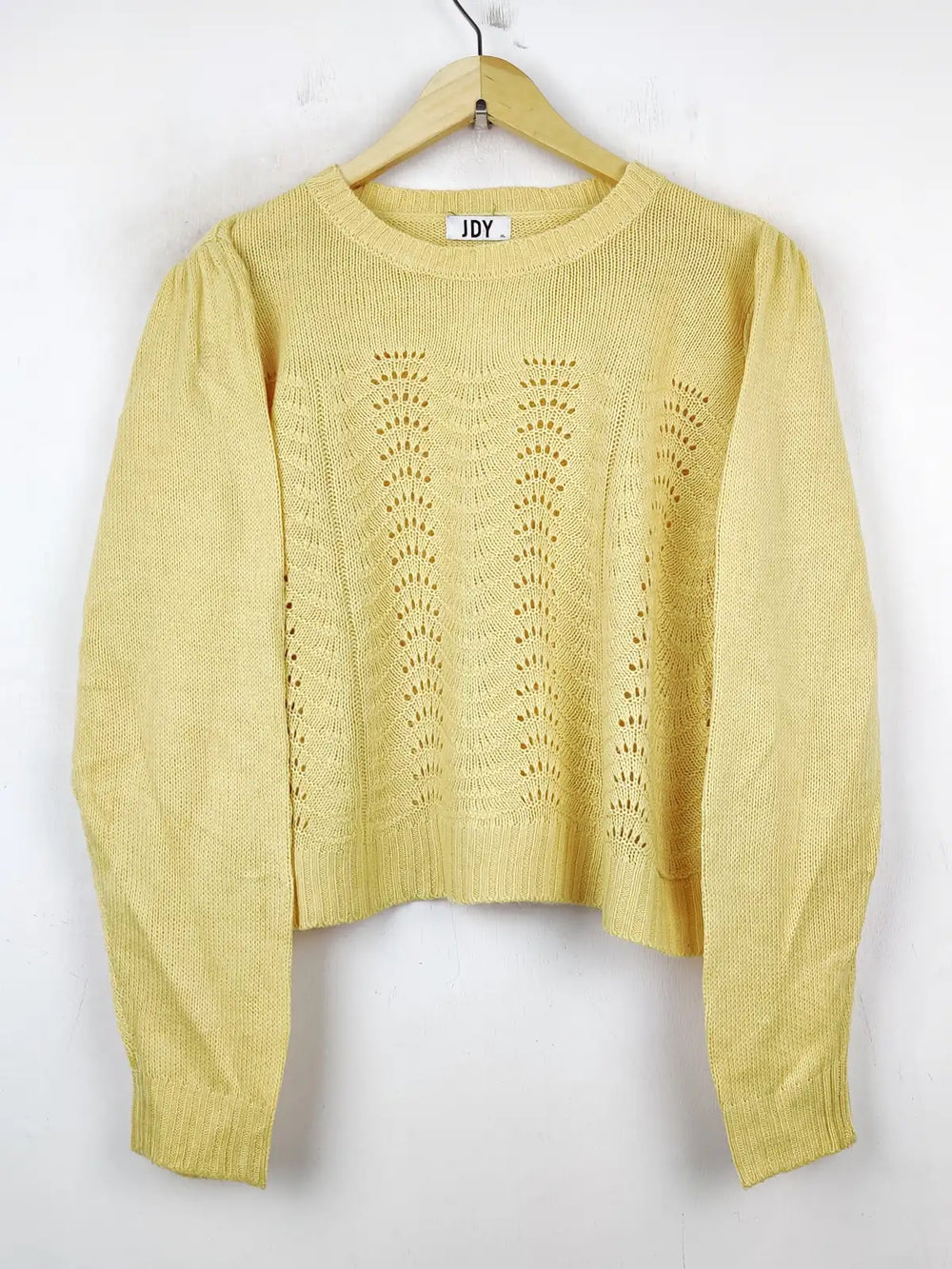 Buy online pre-used pre-loved 100% authentic & Original branded Jdy (WCT-1245) available in Pakistan. Top international brands avilable.