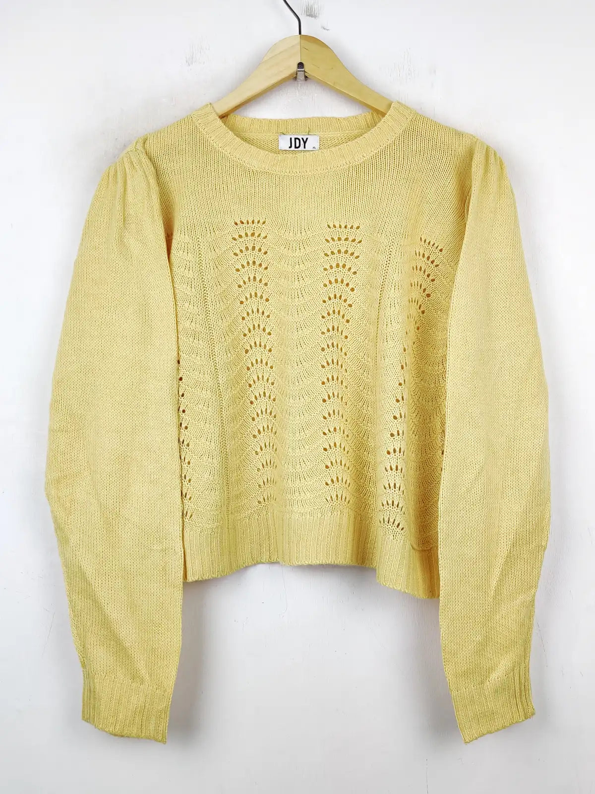 Buy online pre-used pre-loved 100% authentic & Original branded Jdy (WCT-1245) available in Pakistan. Top international brands avilable.