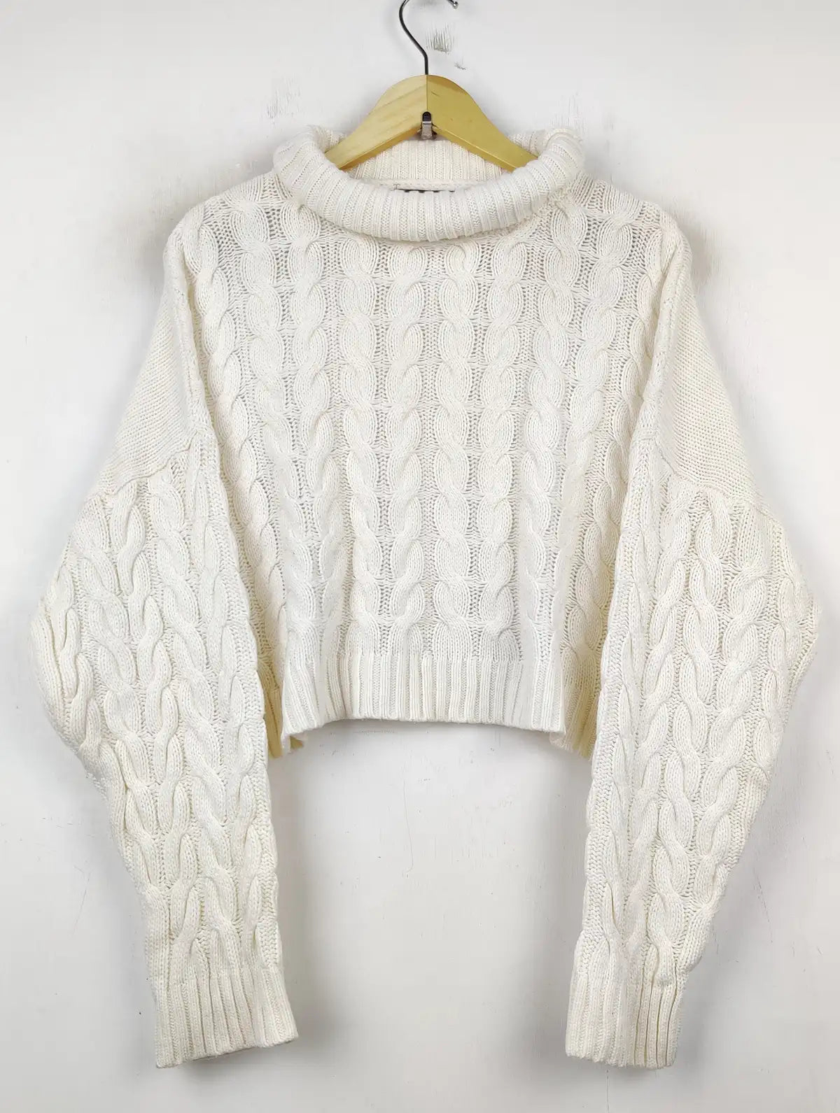 Buy online pre-used pre-loved 100% authentic & Original branded Primark (WCT-1255) available in Pakistan. Top international brands avilable.